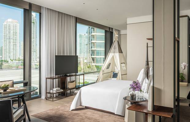 Four Seasons Bangkok at Chao Phraya River